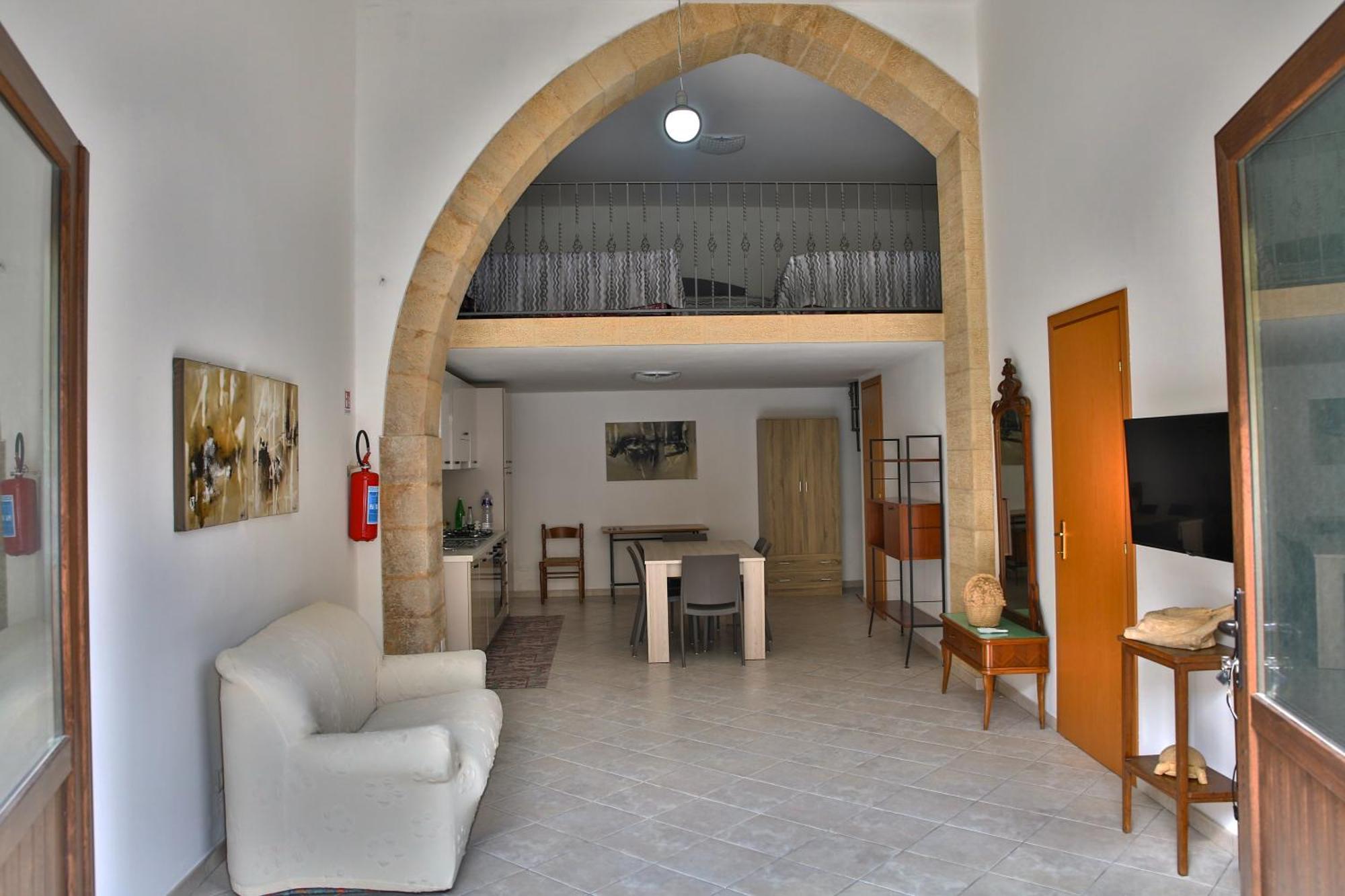 Holiday Home Castle Salemi - Casa Vacanze Bagian luar foto