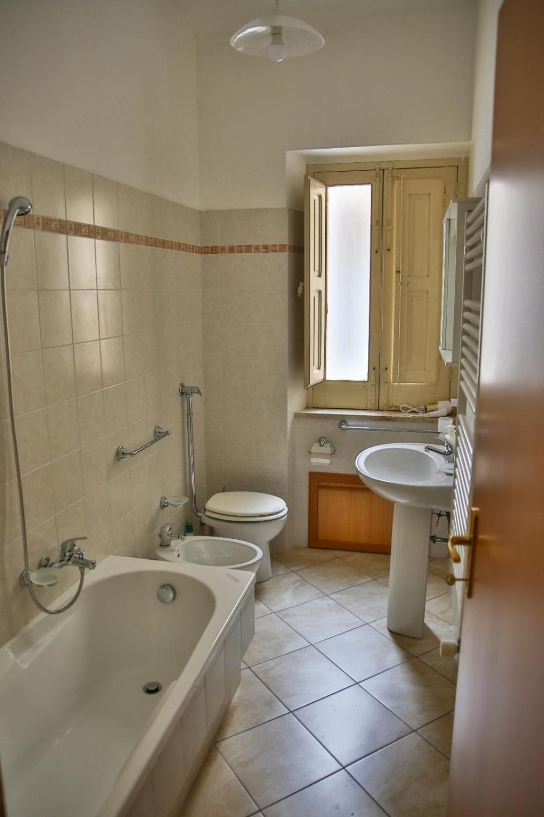 Holiday Home Castle Salemi - Casa Vacanze Bagian luar foto